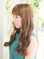 ヘアメイク ナル(hair make nalu)&nbsp;オシャレなリバースカールのウェーブスタイル