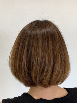 ドアーズ(Doors) 毛先に内巻きカール