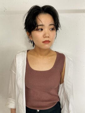 ガタカ(GATTACA) 伸ばしかけヘアでも可愛くショートウルフ
