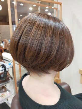 ヘアサロンアンドヘアメイクディー(hair salon hair make D) 仙台D　マッシュボブ×バレイヤージュ×シンプルショート