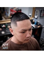 エーピーティートアウエスト(APT. TOR WEST)&nbsp;buzz skinfade