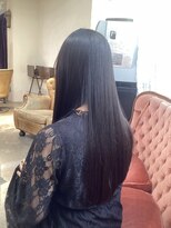 レガーレ(Legare)&nbsp;30代40代50代にオススメ大人の艶の黒髪ロングスタイル