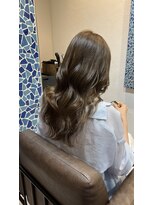 リリー(Lily)&nbsp;イヤリングカラーミルクティーベージュ