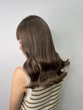 アッサンブレトウキョウ 月島店(Assemble Tokyo) 艶グレージュ