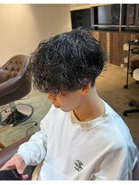 ビハインドザカーテン(BEHIND THE CURTAIN)&nbsp;【初めての方にオススメ】波巻きパーマ