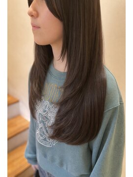 シーループユナイテッドアトリエ(C-LOOP UNITED ATELIER) ザクザクレイヤー/ワンカールで簡単styling【髪質改善】