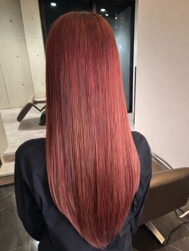 レニア(RENIA) 艶レッドカラー