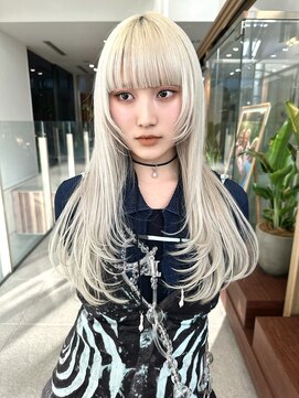 エンネ 新宿(enne) ロングレイヤー抜きっぱなしブロンドカラー