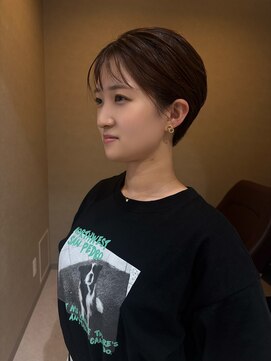 エン(en.) 【朝の1巻きで続く】広がらない髪質改善ストレート×ショート