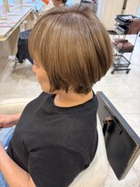 アッシュ 仙川店(Ash)&nbsp;【肌くすみを飛ばす・白髪ぼかし】大人の艶ベージュショート仙川