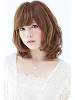 フォルテ 藤枝エピ店&nbsp;重ためバングのレイヤースタイル