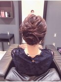 ルーズヘアセット