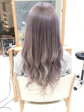 デイズ(days) ミルクティーアッシュベージュ3Dカラー☆ブリーチ明治神宮前