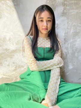 メーヴェ(Mowen) mowenグレージュxアディクシーx春夏トレンド