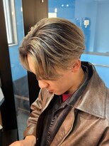 オーバー 町田店(OVER)&nbsp;センターパート メンズハイライト メンズバレイヤージュ