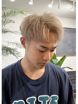 メンズバイココテラス 豊中(men's by cocoterace) ホワイトベージュ/メンズブリーチカラー/アップバング