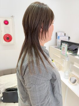 バブ バイネオリーブ(Bab by neolive) ロングウルフ/ハイレイヤー/小顔/ハイライト/白髪ぼかし/