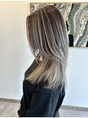 バレイヤージュブロンドシルバー