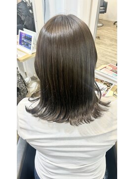 イオエ(ioe) 黒髪/ボブルフ/ネビージュ/小顔/ワンレン/髪質改善/グレージュ