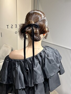 ラベスト キョウト(LOVEST) 【目を惹くトレンドヘア】艶感ツインカチモリ