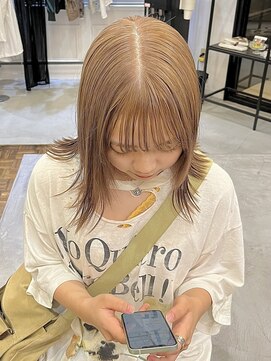 ヘアーアイスカルテット(HAIR ICI QUARTET) 透明感抜群♪ダブルカラーブリーチミルクティーベージュ