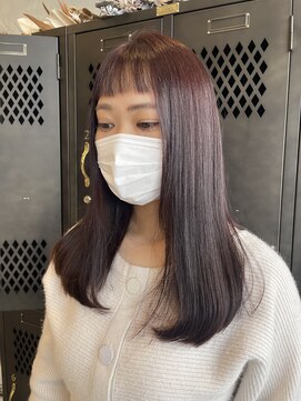 アチーブリス(achieve Liss) カシスブラウンストレートロング小顔レイヤーカットオン眉バング