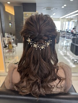 シャンプーボーイエイムス(SHAMPOO BOY aims) ハーフアップ