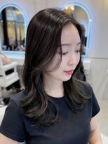 ティア 青山(Tia.)&nbsp;(韓国風/くびれヘア/縮毛矯正/前髪/韓国レイヤー/小顔)