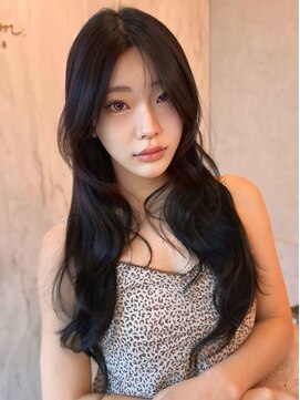 シーシンジュク 新宿南口(Sea shinjuku) ココアベージュ×レイヤー[小顔/黒髪/オリーブグレー]