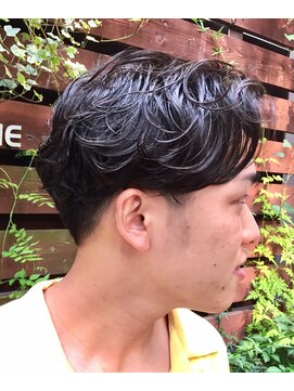 マッシュ 北堀江(MASHU) 刈り上げとネープレスなメンズスタイル サエキ