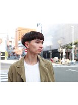 シーズ 栄(sea's) SHORT カーキ 街中