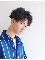 ユーリー(juurii) エッジをきかせた個性派センターパート【juurii 菊地真理恵】