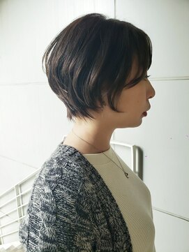 スーリール 箱崎店(Sourire) 前下がりショート