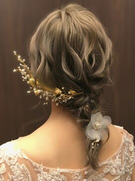 ミテ(MiTe) アレンジヘアセット　編みおろし　パーティーヘア　およばれヘア