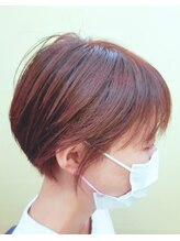 ヘアーサロン ミマ(Hair Salon MIMA) 耳かけ丸みショートスタイル