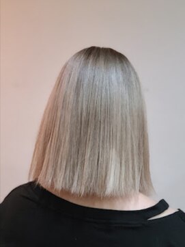 ヘアーメイク ドット(HairMakeDOT) 外国人風カラー