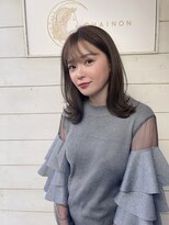 アミュレ(Amule)&nbsp;抜け感アッシュブラウン軽やか外ハネミディアム40代梅ヶ丘美容室