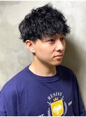 ツイストスパイラルパーマ　ミニマッシュ　ツーブロック　無造作