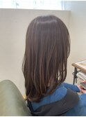 ブリーチなしハイトーンベージュのレイヤーカット