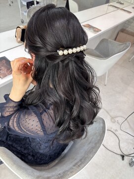 ディティカ サウ(Dityca sow) half up