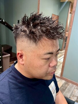 スタンドバーバー 柏(STAND BARBER) サーフカール/スパイキーショート/ブルーブラック/柏<理容室>
