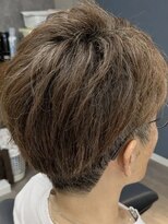 バーバーカミバコ 久留米(BARBER KAMIBAKO) オールバック風×長め前髪の大人スタイル