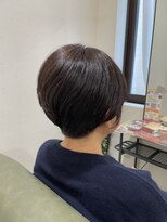 ニコ 四街道(nico)&nbsp;コンパクト丸みショート◎頭の形も美しく◎首まわりスッキリ◎