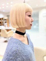 ピークアブー 銀座中央通り(PEEK-A-BOO)&nbsp;ボブ／バング／モード／抜きっぱなしブリーチ／似合わせカット