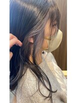 リノ 金山(Rino)&nbsp;デザインカラー/レイヤーカット/ウェットヘア/オリーブベージュ