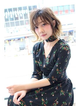 フォルテ 城北店 ★外ハネ肩上ショートボブのスモーキークリアアッシュ