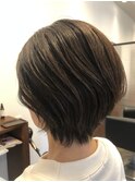 ショートボブ