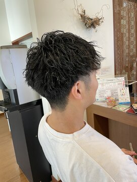 クレール グラン 富塚(ｃｌａｉｒ，ｅ gran) MEN'Sパーマ