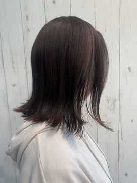 ウミマチ(umi machi) umi machi 長めの外ハネスタイル　2022/2/3