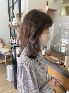 ウル(ulu) ピンクアッシュ／ミディアム